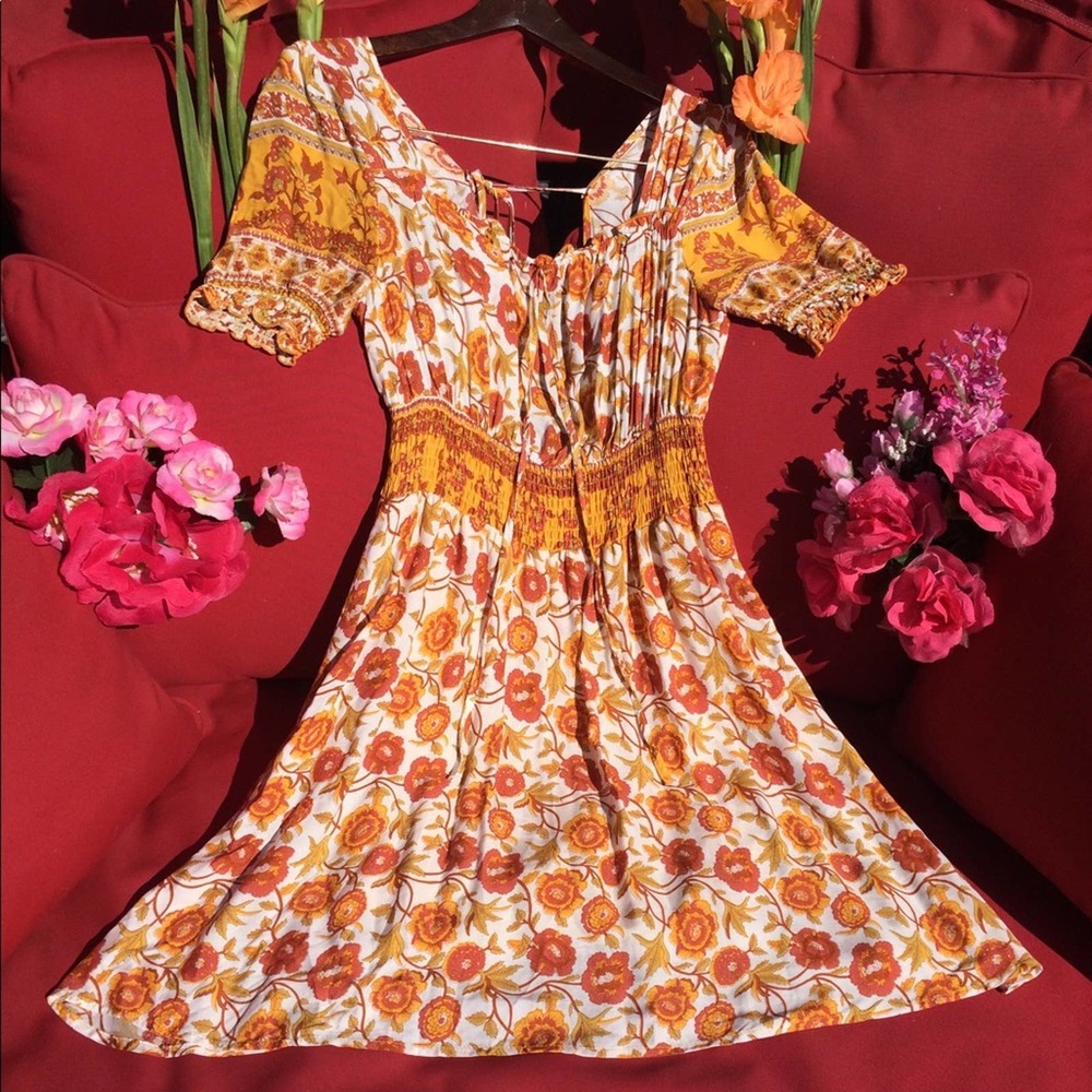 Mini Dress Floral Yellow Marigold Boho Glam NWOT - Picture 2 of 7
